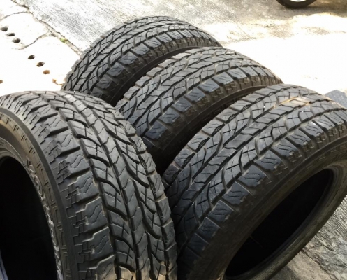 ยาง Yokohama A/T-s 265/65/18 ปลายปี15(4415) สภาพน้องยางใหม่ 4เส้น