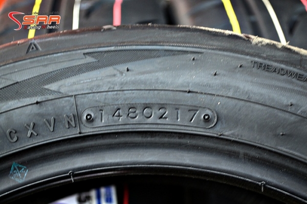 TOYO R888R 205/45R16 ยางซอฟปี17