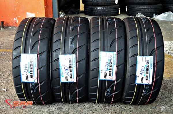 TOYO R888R 205/45R16 ยางซอฟปี17 TOYO R888R 205/45R16 ยางซอฟปี17