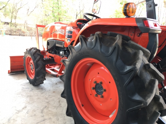 L4708SP รถไร่ เกรด AAA สีเดิมโรงงาน ใบมีดคานล่าง+ผาน CMT 6X24 ใหม่ ออกห้าง L4708SP รถไร่ เกรด AAA สีเดิมโรงงาน ใบมีดคานล่าง+ผาน CMT 6X24 ใหม่ ออกห้าง