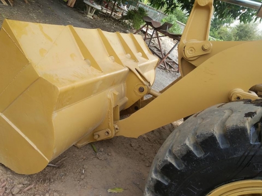 ขายรถตักล้อยาง CAT 916 เดิมๆ ตามรุ่น พร้อมใช้งาน