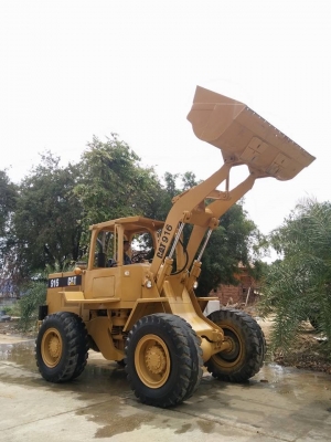 ขายรถตักล้อยาง CAT 916 เดิมๆ ตามรุ่น พร้อมใช้งาน