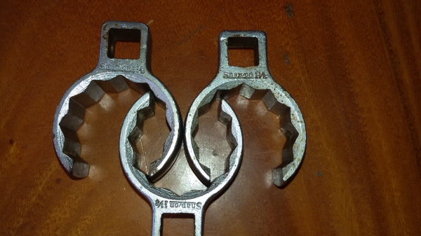 ลูกบล็อกผ่าซีก snap-on