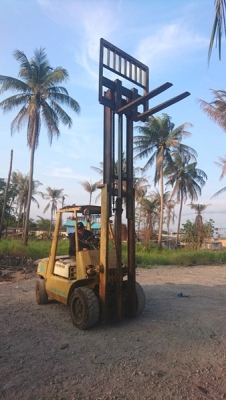 รถโฟร์คลิฟ 3 ตัน Toyota auto เครื่องยนต์ ดีเซล by OEK  098-5625920