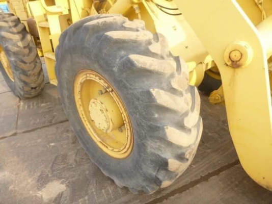 ขายรถตัก KOMATSU JH63 สมบูรณ์พร้อมใช้ครับ FROM JAPAN ติดต่อ 063-9316985 ID LINE : 0639316985 ครับ