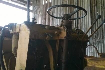 ขาย 265,000 บาท รถตัก KAWASAKI รุ่น KSS6 เอวอ่อน รถใช้งานได้ปกติ ราคาต่อรองได้ครับ  รถอยู่ จ.อุดรธานี โทร 0610710295