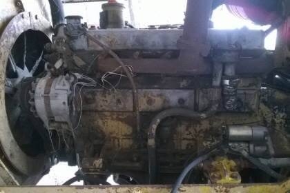 ขาย 265,000 บาท รถตัก KAWASAKI รุ่น KSS6 เอวอ่อน รถใช้งานได้ปกติ ราคาต่อรองได้ครับ  รถอยู่ จ.อุดรธานี โทร 0610710295