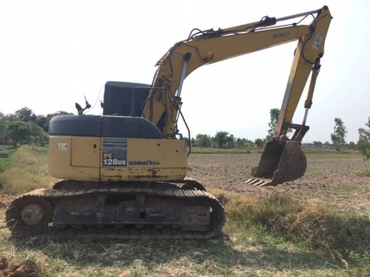 ขาย 785,000 บาท KOMATSU PC128US เครื่องดี ปั้มแรง โช่หนา เอวแน่น ไฟฟ้าครบ แอร์เย็น เอกสารเล่มทะเบียน   รถอยู่ จ.ร้อยเอ็ด โทร&amp;ไอดีไลน์ 0610710295