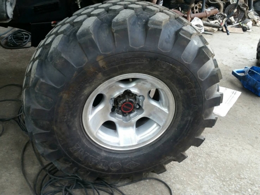 ขายแม็กซ์พร้อมยาง 4x4