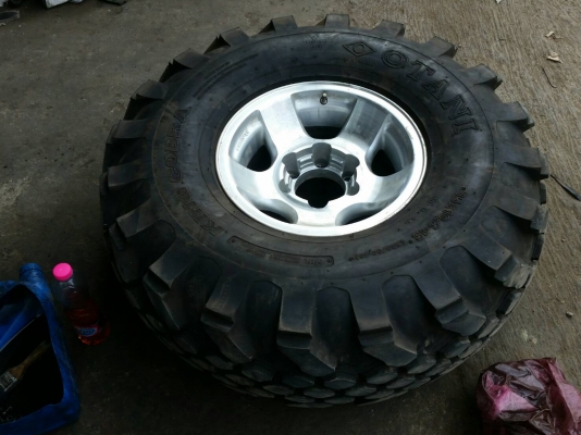 ขายแม็กซ์พร้อมยาง 4x4