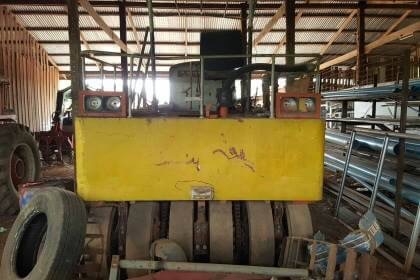 ขาย 245,000 รถบดล้อยาง 11 ล้อ พร้อมใช้งาน เครื่องดี ระบบปั้มน้ำครบ ยางดีทั้งหมด เอกสารใบซื้อขาย รถอยู่ จ.อุดรธานี โทร&ไอดัไลน์ 0610710295 ขาย 245,000 รถบดล้อยาง 11 ล้อ พร้อมใช้งาน เครื่องดี ระบบปั้มน้ำครบ ยางดีทั้งหมด เอกสารใบซื้อขาย รถอยู่ จ.อุดรธานี โทร&ไอดัไลน์ 0610710295