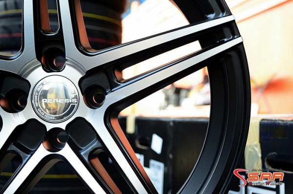 GENESIS GS802 ขอบ17 ET38 5X114.3 สีFP/BKM