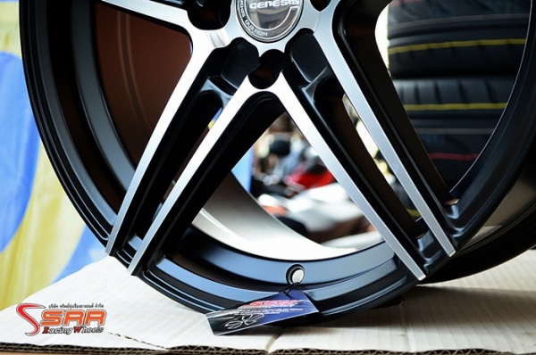 GENESIS GS802 ขอบ17 ET38 5X114.3 สีFP/BKM