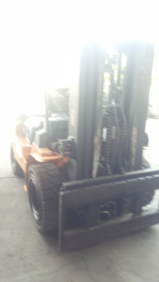 ขายรถ toyota รุ่น 7 ดีเซล ขนาด 5 ตัน เกียร์ ออโต้