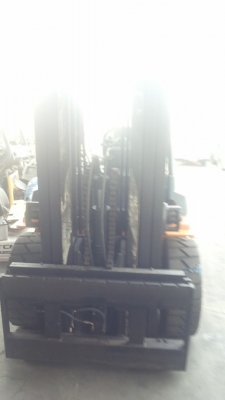 ขายรถ toyota รุ่น 7 ดีเซล ขนาด 5 ตัน เกียร์ ออโต้