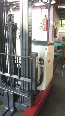 ขายรถ nichiyu ไฟฟ้ายืนขับ รุ่น 75 ขนาด 1.5 ตัน พร้อมตู้ชาร์จ