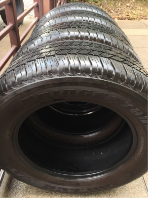 ยาง Bridgestone 265 60 18 ปี16 ดอกเต็ม ไม่มีปะ เนื้อนิ่มๆ ราคาไม่แพง