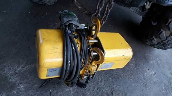 ขายรอกไฟฟ้า380V. 0.5T