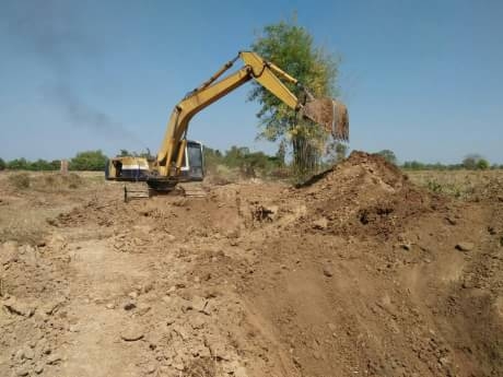 KOMATSU PC120-5