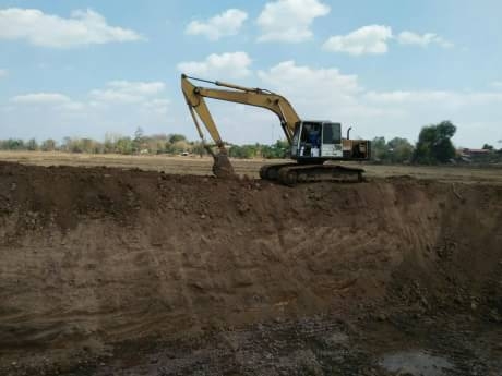 KOMATSU PC120-5