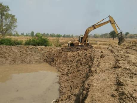 KOMATSU PC120-5