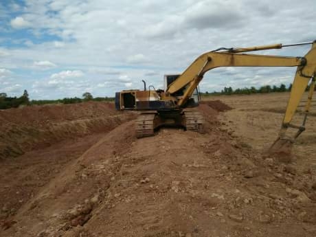 KOMATSU PC120-5