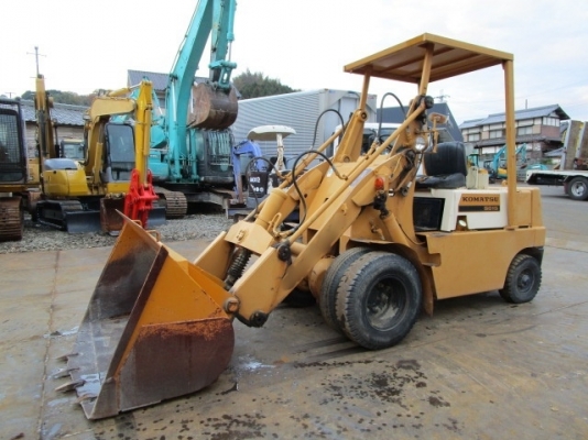 รถตัก Komatsu SD15-3 เก่าญี่ปุ่น