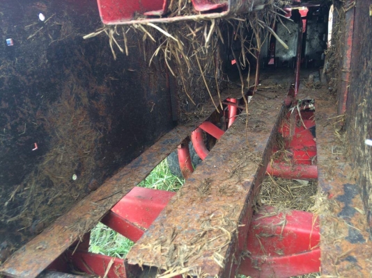 ขายเครื่องอัดฟาง NEWHOLLAND 276 สภาพสวย หัวมัดดี แน่น พร้อมใช้ เจ้าของขายเอง สอบถามได้ ขายเครื่องอัดฟาง NEWHOLLAND 276 สภาพสวย หัวมัดดี แน่น พร้อมใช้ เจ้าของขายเอง สอบถามได้