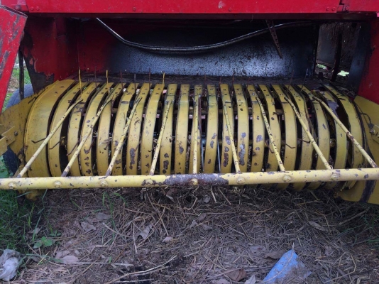 ขายเครื่องอัดฟาง NEWHOLLAND 276 สภาพสวย หัวมัดดี แน่น พร้อมใช้ เจ้าของขายเอง สอบถามได้ ขายเครื่องอัดฟาง NEWHOLLAND 276 สภาพสวย หัวมัดดี แน่น พร้อมใช้ เจ้าของขายเอง สอบถามได้