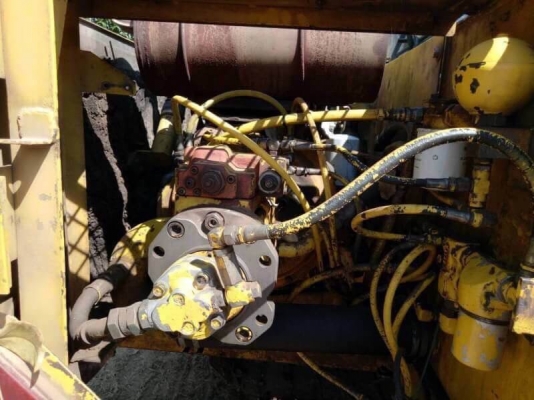 เก่านอก 6 เดือน 755,000 บาท KOBELCO SK100 MARK 3 ราคา เครื่องดี ปั้มแรง โช่หนา เอวแน่น ไฟฟ้าครบ (ขาดมอเตอร์คันเร่ง) เอกสารเล่มทะเบียน  รถอยู่ จ.ร้อยเอ็ด โทร&amp;ไอดีไลน์ 0610710295