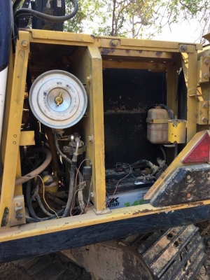 เก่านอก 6 เดือน 755,000 บาท KOBELCO SK100 MARK 3 ราคา เครื่องดี ปั้มแรง โช่หนา เอวแน่น ไฟฟ้าครบ (ขาดมอเตอร์คันเร่ง) เอกสารเล่มทะเบียน  รถอยู่ จ.ร้อยเอ็ด โทร&amp;ไอดีไลน์ 0610710295