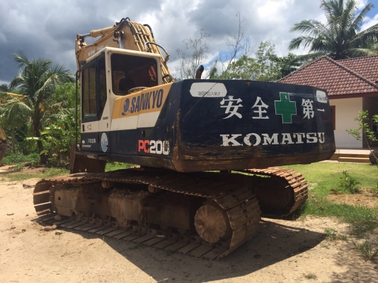 ขายรถแบคโฮ KOMATSU PC 200-5 คอนโทนยาว มีใบอินวอล สนใจโทร 081-970-1072 ขายรถแบคโฮ KOMATSU PC 200-5 คอนโทนยาว มีใบอินวอล สนใจโทร 081-970-1072