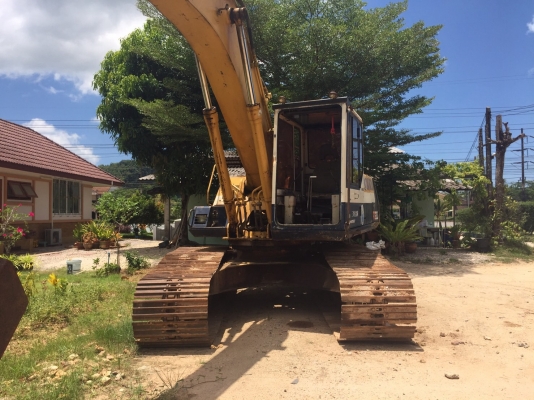 ขายรถแบคโฮ KOMATSU PC 200-5 คอนโทนยาว มีใบอินวอล สนใจโทร 081-970-1072
