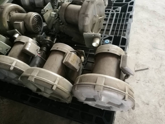 2000 บ. ส่งฟรี 083-2000058 ริงโบลเวอร์ืยี่ห้อ FUJI ดูด-เป่ากำลังแรง กำลัง 550/850 W. ต่อให้พร้อมเสียบไฟบ้าน 220 V.ใช้งานได้เลย(มีหลายตัว)