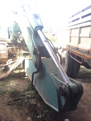 ขายรถแบคโฮ KOBELCO SK200-8 YN12SUPER ขายตามสภาพ สนใจโทร 081-970-1072