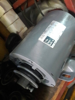 ขาย !! มอเตอร์โตชิบ้า.ขนาด1/3แรง220v.พร้อมใช้งาน ขาย !! มอเตอร์โตชิบ้า.ขนาด1/3แรง220v.พร้อมใช้งาน