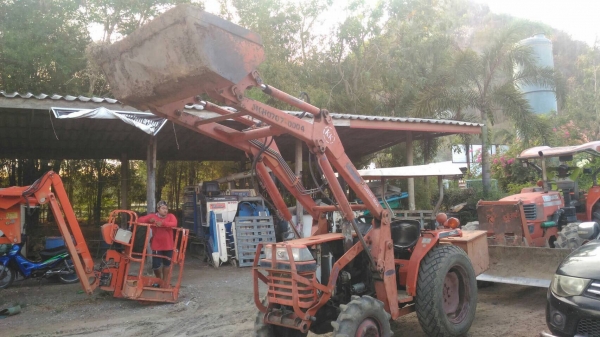รถไถคูโบต้าL2605. พร้อมตักหน้า