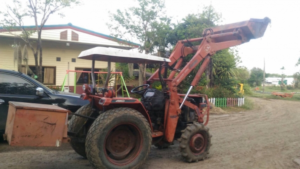 รถไถคูโบต้าL2605. พร้อมตักหน้า