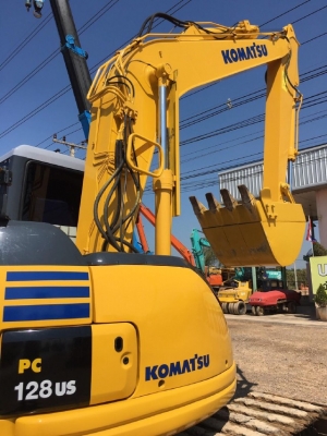 ขายรถแบคโฮ KOMATSU PC128US รถนอกนำเข้าเองจากญี่ปุ่น สภาพสวยพร้อมใช้งาน มีVDOการทำงานครับ