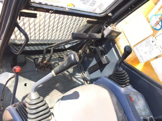 ขายรถแบคโฮ KOMATSU PC128US รถนอกนำเข้าเองจากญี่ปุ่น สภาพสวยพร้อมใช้งาน มีVDOการทำงานครับ