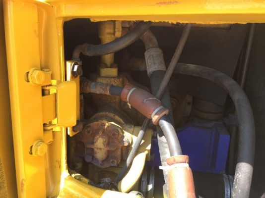 ขายรถแบคโฮ KOMATSU PC128US รถนอกนำเข้าเองจากญี่ปุ่น สภาพสวยพร้อมใช้งาน มีVDOการทำงานครับ