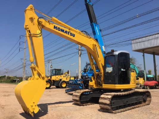 ขายรถแบคโฮ KOMATSU PC128US รถนอกนำเข้าเองจากญี่ปุ่น สภาพสวยพร้อมใช้งาน มีVDOการทำงานครับ