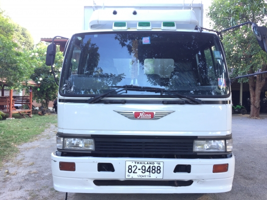 ขายรถ6ล้อ HINO FF2H เดรื่อง HO7C เทอร์โบ 220 แรง กะบะยาว 7.20 ม.กว้าง 2.40ม.สูง 2.30ม.สวยๆๆ ขาย 550.000บาท