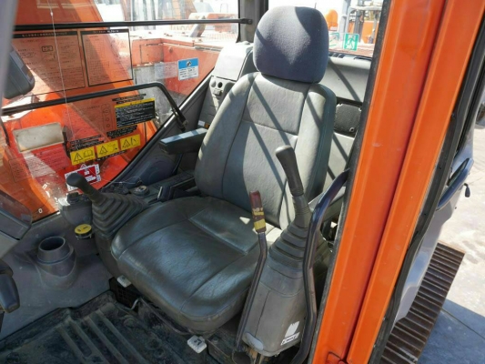 ขายค่ะ..HITACHI  ZX135US มาใหม่  เก่าญี่ปุ่นแท้  แทรค  70  ปี  2008  สภาพสวย มากๆๆ  โทร  089-3818694  ดวงนภา