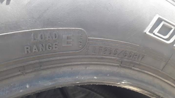 ขายยาง Cooper a/t3 265/65/17 ปี13สวยๆ ขายยาง Cooper a/t3 265/65/17 ปี13สวยๆ