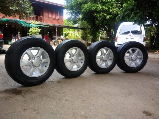 ขายล้อแม็ก ISUZU All New D-max ขอบ 15 ชุดละ 6,800 บาท