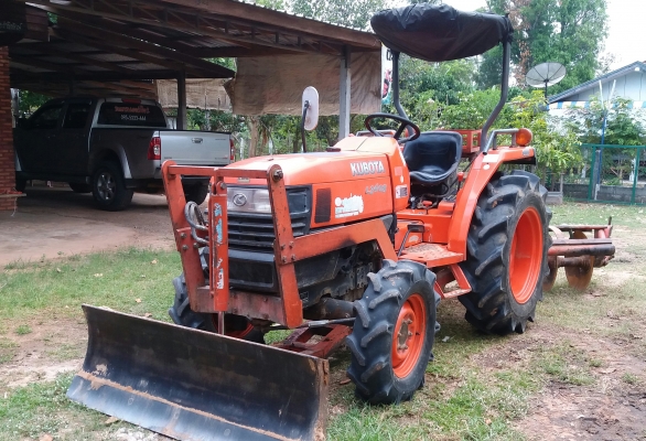 L3408 ปี50 สภาพดีเล่มทะเบียนพร้อมครับ