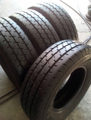 195R14 BRIDGESTONE LEO 677 ชุด 4 เส้น tel.063-286-3551, 081-427-3941 195R14 BRIDGESTONE LEO 677 ชุด 4 เส้น tel.063-286-3551, 081-427-3941