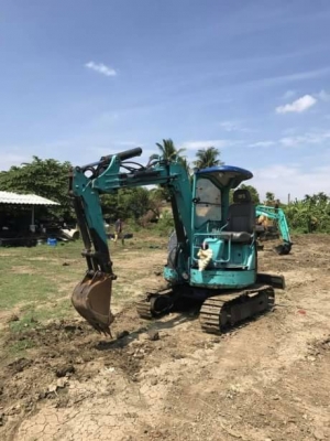 KOMATSU PC28UU-2E