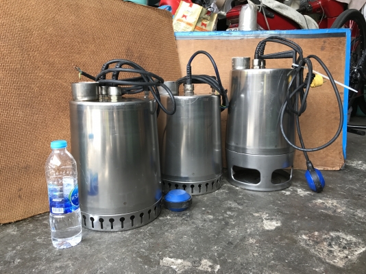 ขายไดโว่สแตนเลส Groundfos 2HP. 220V ไฟบ้าน ขนาด 2นิ้ว พร้อมลูกลอย สภาพสวยเดิมๆ พร้อมใช้งาน มี 3ตัวครับ (มีลูกลอย 2ตัวครับ)